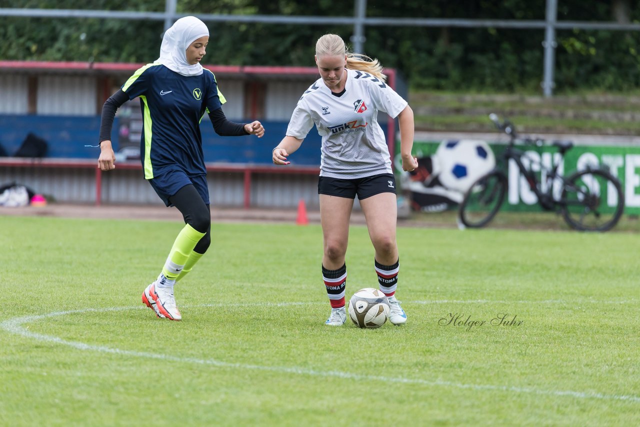Bild 77 - Loewinnen Cup